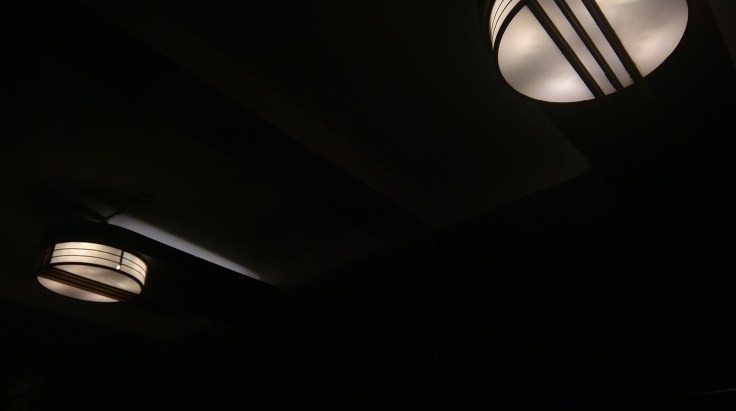 Odeon bar light detail