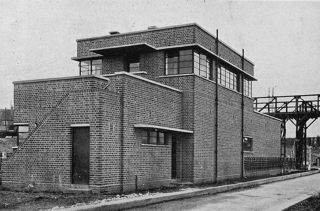Neasden South Signal Box