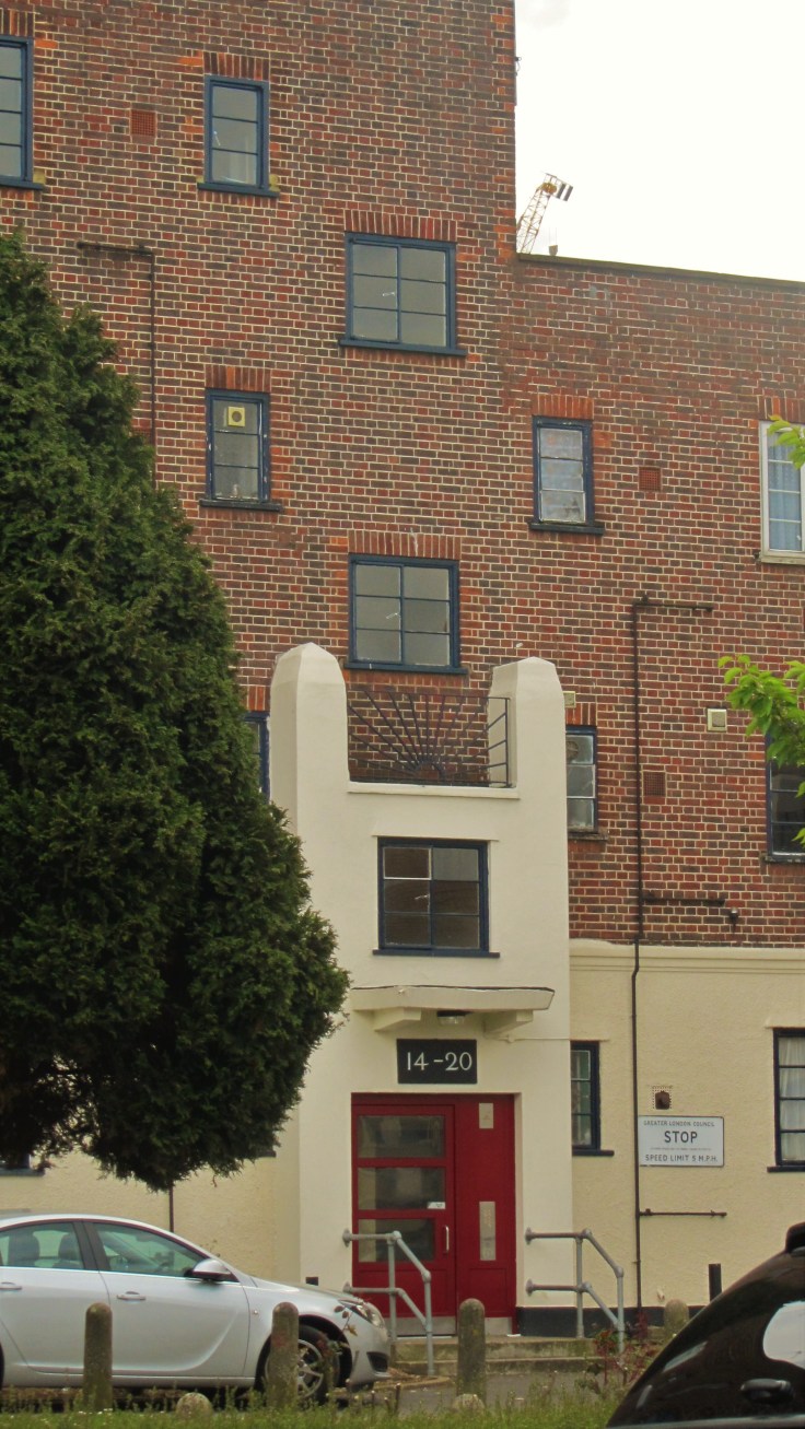 telford-avenue-mansions-2